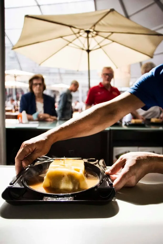 Café Santiago - Roteiro da Francesinha