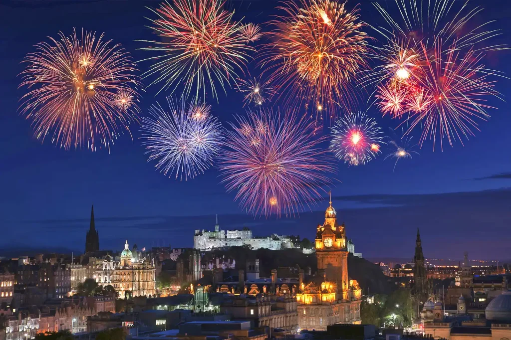 Fogo de Artifício na Passagem de Ano em Edimburgo